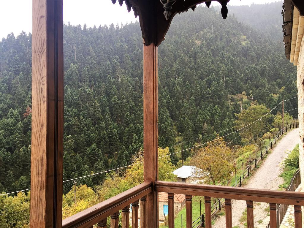Old Inn Gorianádhes エクステリア 写真
